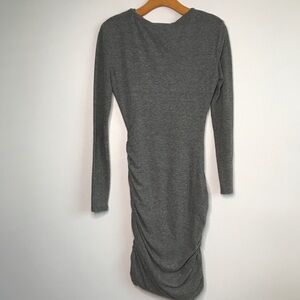 PAM & GELA WOMENS DRESS LONG SLEEVE SCRUNCH ROUCH SIDE P